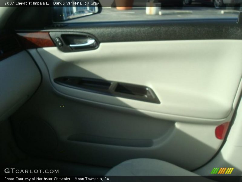 Dark Silver Metallic / Gray 2007 Chevrolet Impala LS