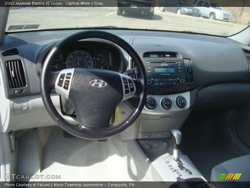 Captiva White / Gray 2007 Hyundai Elantra SE Sedan