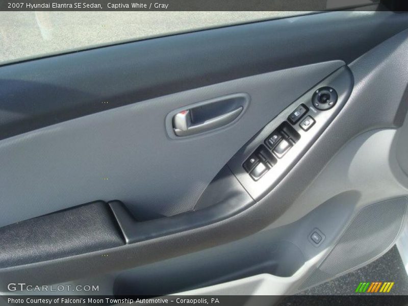 Captiva White / Gray 2007 Hyundai Elantra SE Sedan