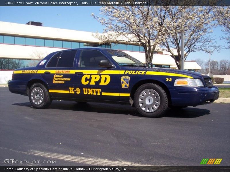 Dark Blue Pearl Metallic / Dark Charcoal 2004 Ford Crown Victoria Police Interceptor