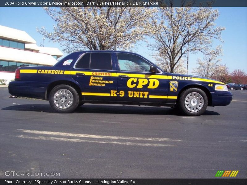Dark Blue Pearl Metallic / Dark Charcoal 2004 Ford Crown Victoria Police Interceptor