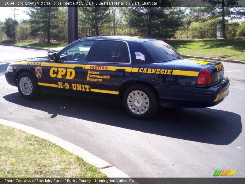 Dark Blue Pearl Metallic / Dark Charcoal 2004 Ford Crown Victoria Police Interceptor