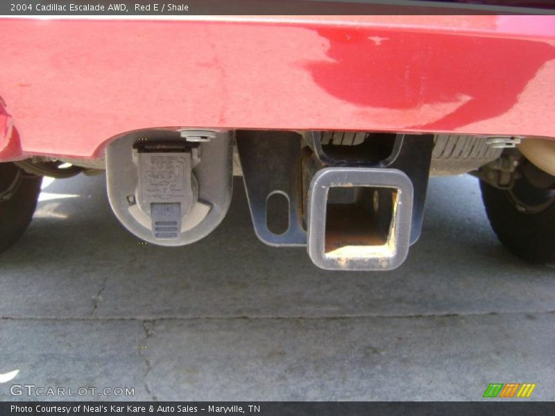 Red E / Shale 2004 Cadillac Escalade AWD