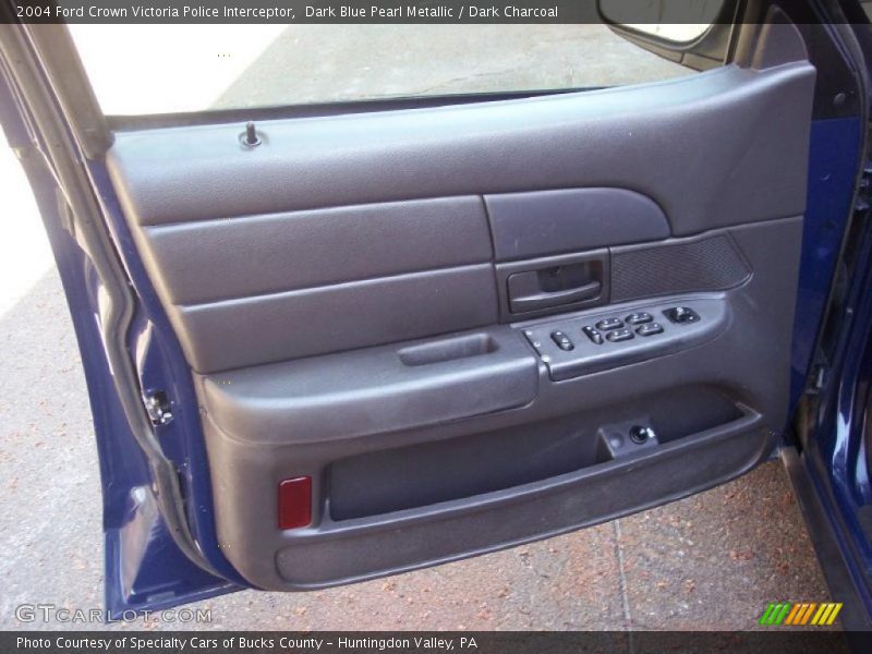 Dark Blue Pearl Metallic / Dark Charcoal 2004 Ford Crown Victoria Police Interceptor