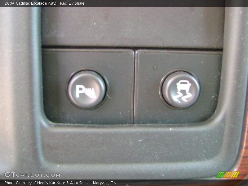 Red E / Shale 2004 Cadillac Escalade AWD