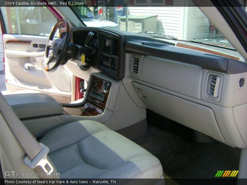 Red E / Shale 2004 Cadillac Escalade AWD