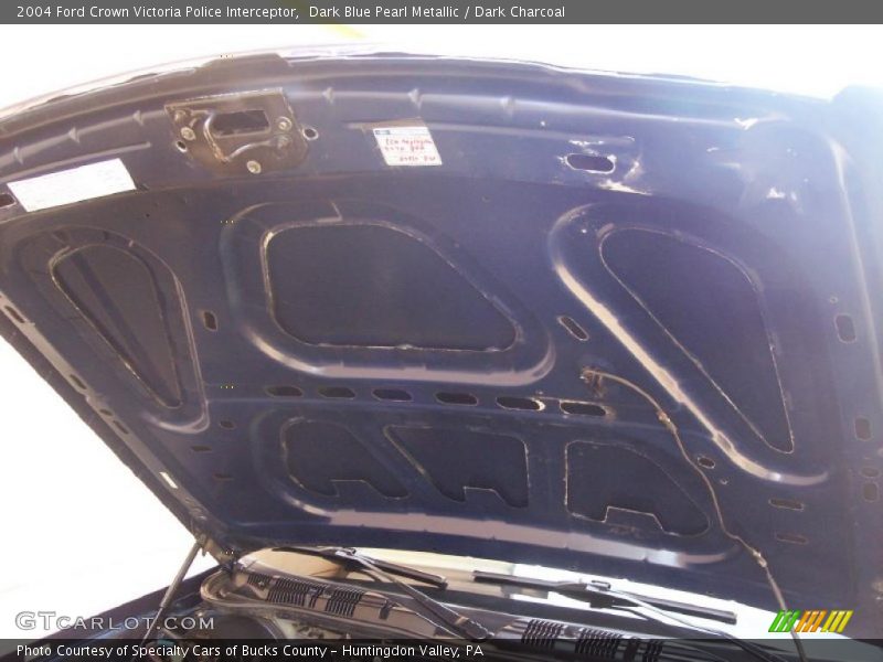 Dark Blue Pearl Metallic / Dark Charcoal 2004 Ford Crown Victoria Police Interceptor
