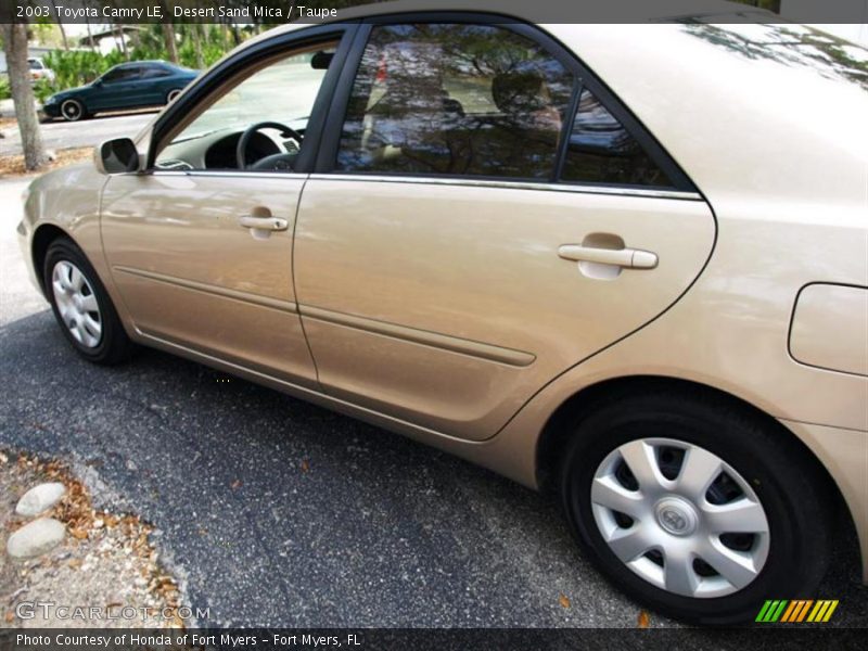 Desert Sand Mica / Taupe 2003 Toyota Camry LE