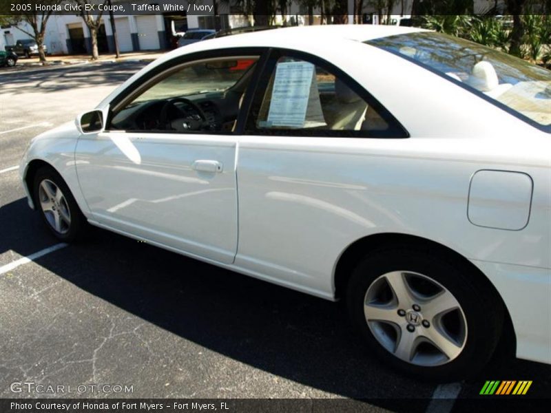 Taffeta White / Ivory 2005 Honda Civic EX Coupe