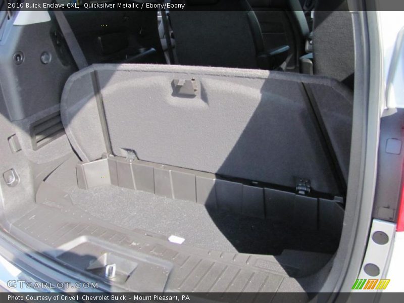 Quicksilver Metallic / Ebony/Ebony 2010 Buick Enclave CXL
