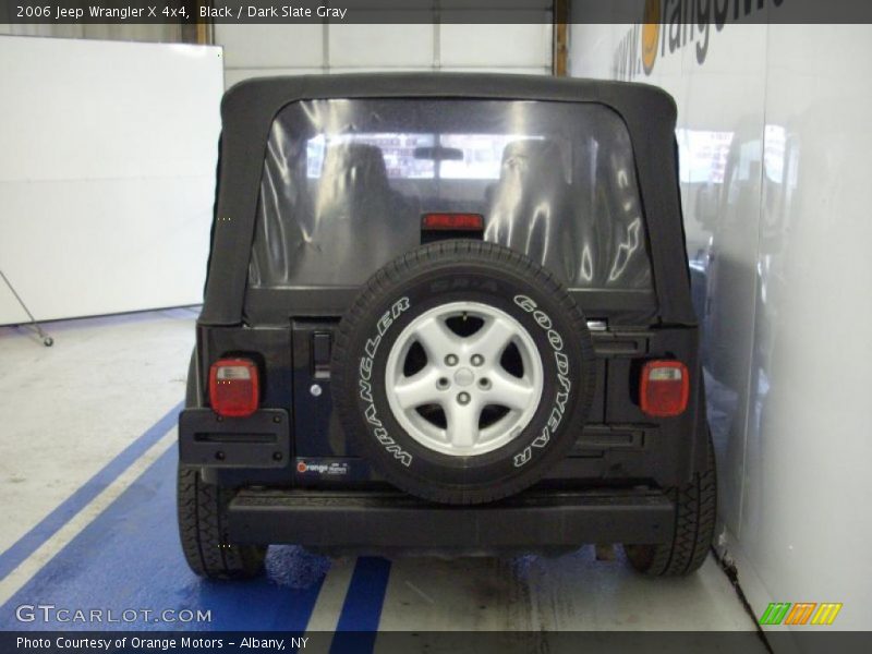 Black / Dark Slate Gray 2006 Jeep Wrangler X 4x4