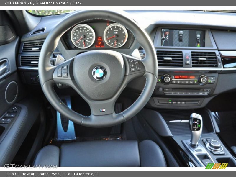 Silverstone Metallic / Black 2010 BMW X6 M