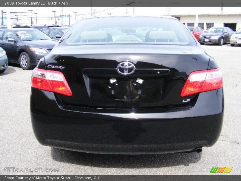 Black / Ash 2009 Toyota Camry LE