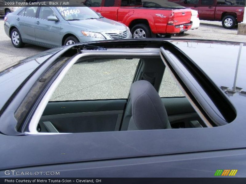 Black / Ash 2009 Toyota Camry LE