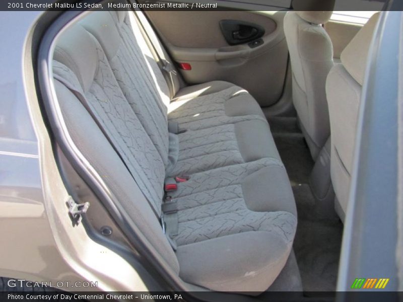 Medium Bronzemist Metallic / Neutral 2001 Chevrolet Malibu LS Sedan