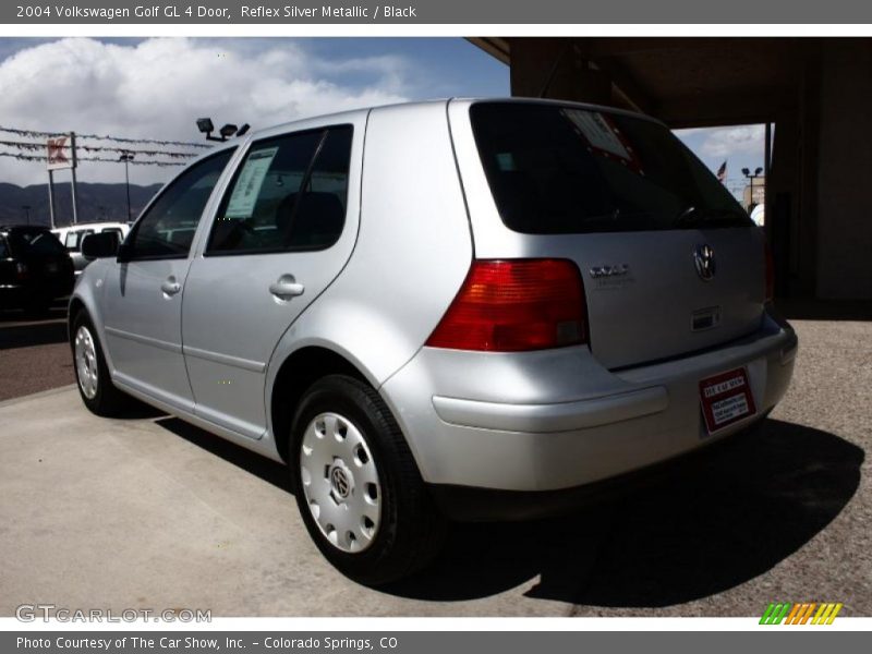 Reflex Silver Metallic / Black 2004 Volkswagen Golf GL 4 Door