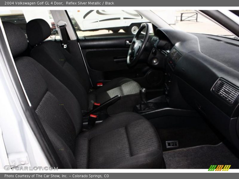 Reflex Silver Metallic / Black 2004 Volkswagen Golf GL 4 Door