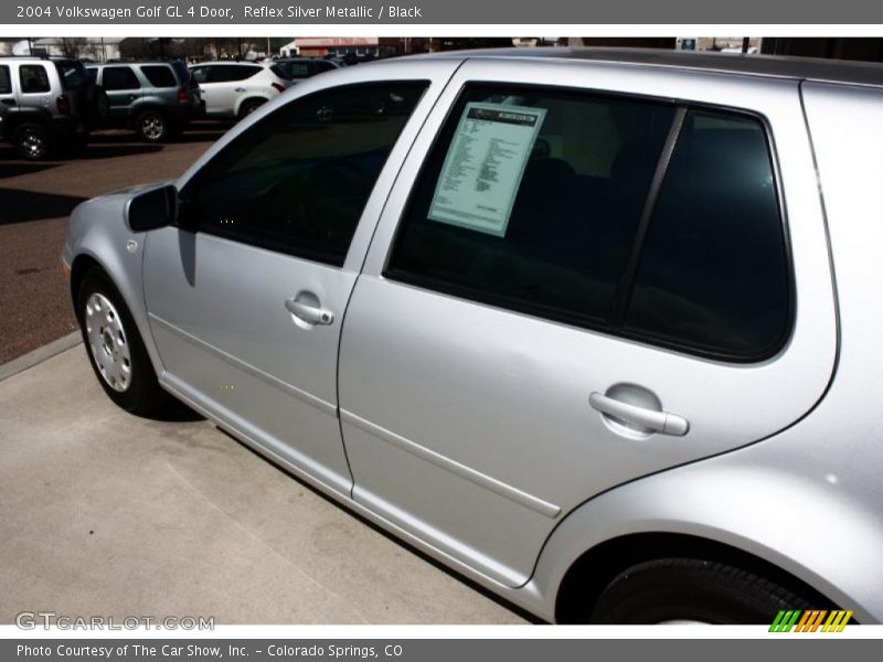Reflex Silver Metallic / Black 2004 Volkswagen Golf GL 4 Door
