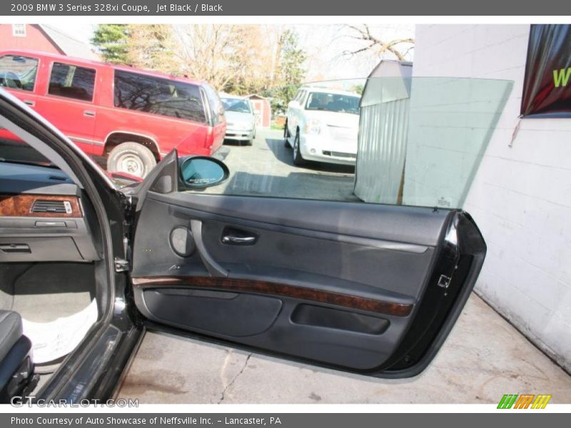 Jet Black / Black 2009 BMW 3 Series 328xi Coupe
