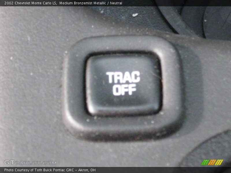 Medium Bronzemist Metallic / Neutral 2002 Chevrolet Monte Carlo LS