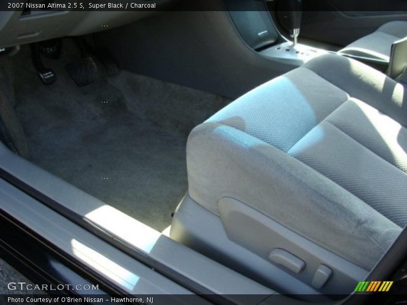 Super Black / Charcoal 2007 Nissan Altima 2.5 S