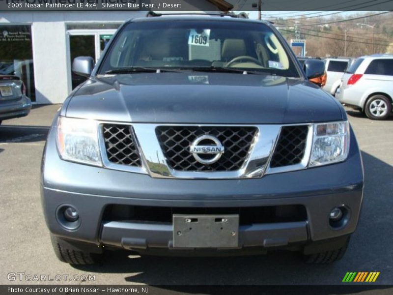 Silverton Blue Pearl / Desert 2005 Nissan Pathfinder LE 4x4