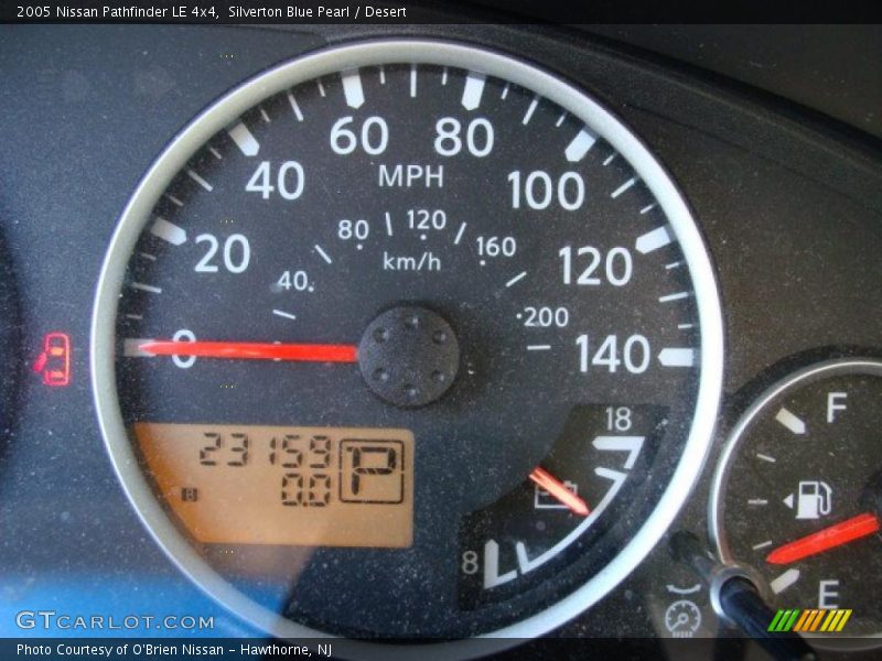 Silverton Blue Pearl / Desert 2005 Nissan Pathfinder LE 4x4