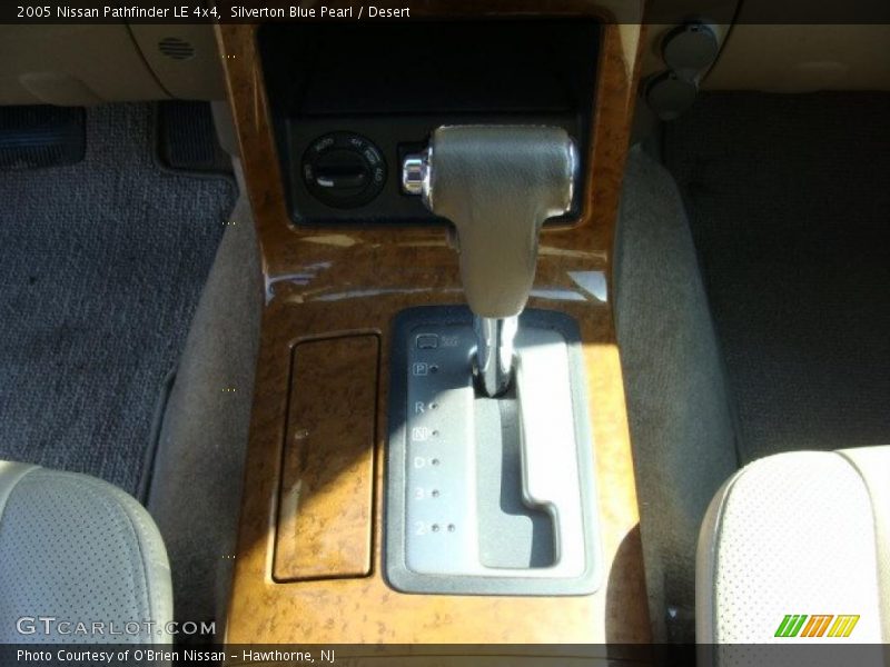Silverton Blue Pearl / Desert 2005 Nissan Pathfinder LE 4x4