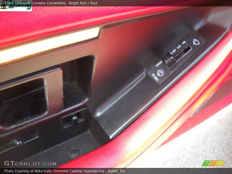 Bright Red / Red 1989 Chevrolet Corvette Convertible