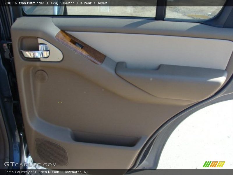 Silverton Blue Pearl / Desert 2005 Nissan Pathfinder LE 4x4