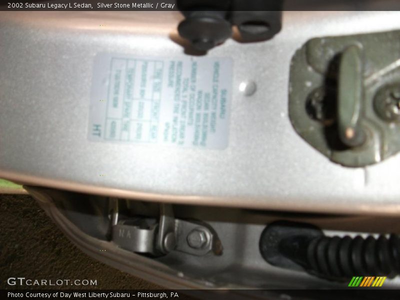 Silver Stone Metallic / Gray 2002 Subaru Legacy L Sedan