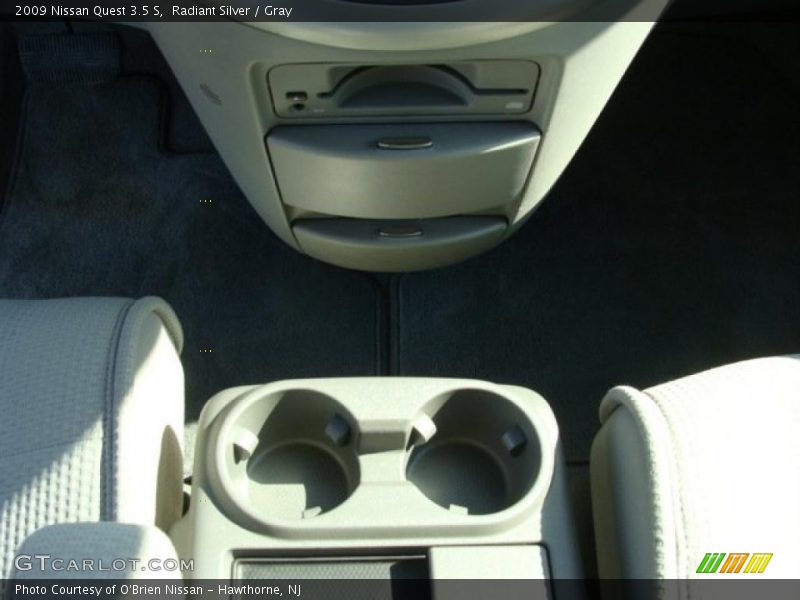 Radiant Silver / Gray 2009 Nissan Quest 3.5 S