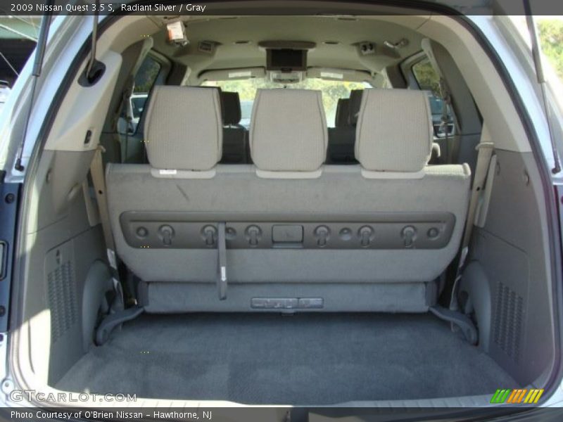 Radiant Silver / Gray 2009 Nissan Quest 3.5 S