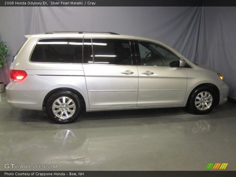 Silver Pearl Metallic / Gray 2008 Honda Odyssey EX