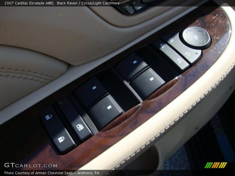 Black Raven / Cocoa/Light Cashmere 2007 Cadillac Escalade AWD