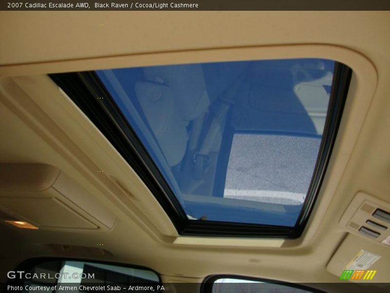 Black Raven / Cocoa/Light Cashmere 2007 Cadillac Escalade AWD