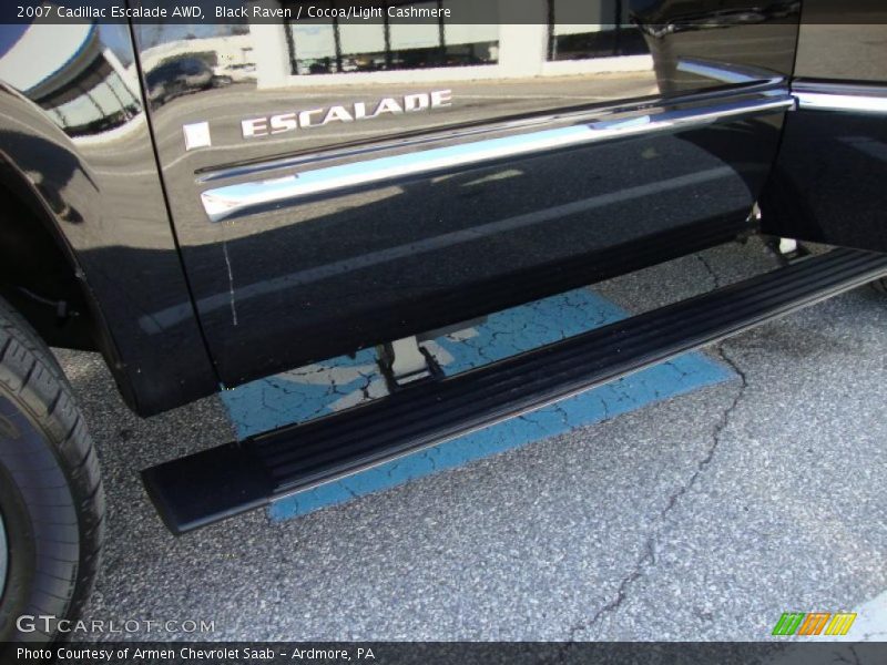 Black Raven / Cocoa/Light Cashmere 2007 Cadillac Escalade AWD