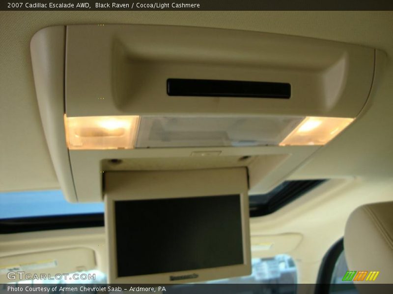 Black Raven / Cocoa/Light Cashmere 2007 Cadillac Escalade AWD