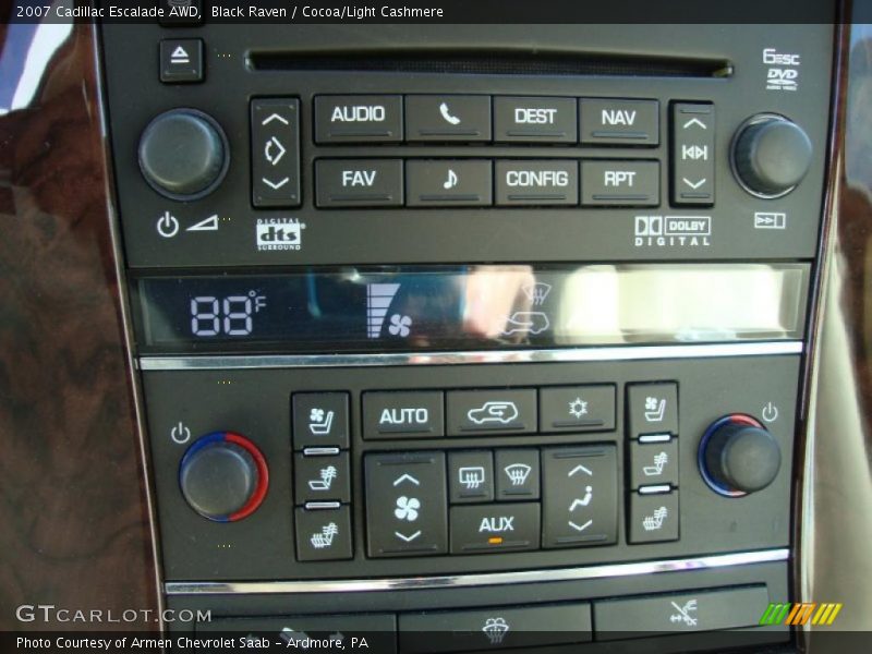 Black Raven / Cocoa/Light Cashmere 2007 Cadillac Escalade AWD