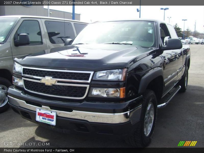 Black / Dark Charcoal 2007 Chevrolet Silverado 1500 Classic Z71 Extended Cab 4x4