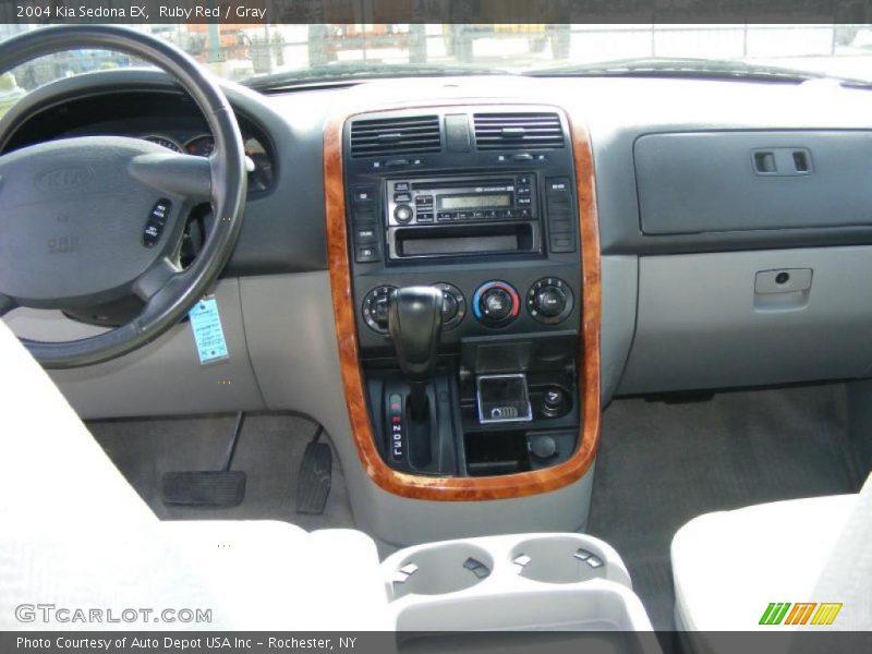 Ruby Red / Gray 2004 Kia Sedona EX