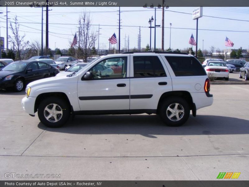 Summit White / Light Gray 2005 Chevrolet TrailBlazer LS 4x4