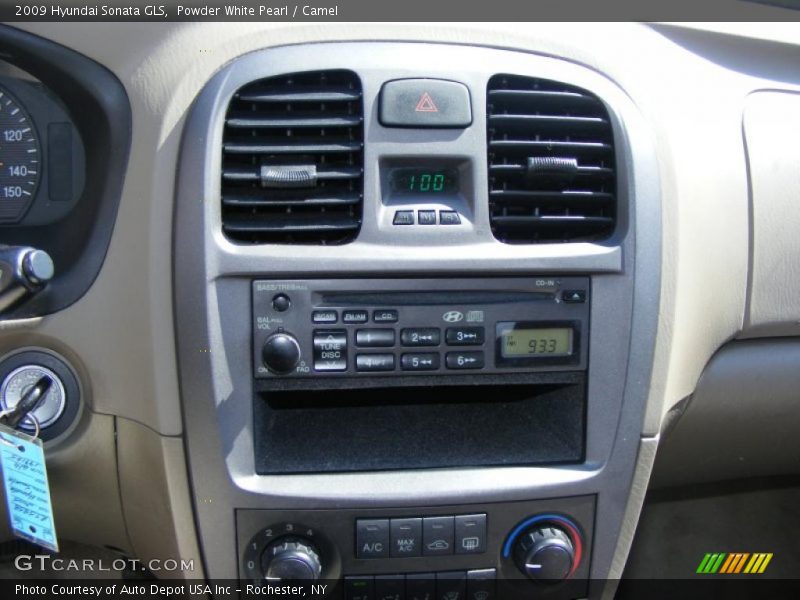 Powder White Pearl / Camel 2009 Hyundai Sonata GLS