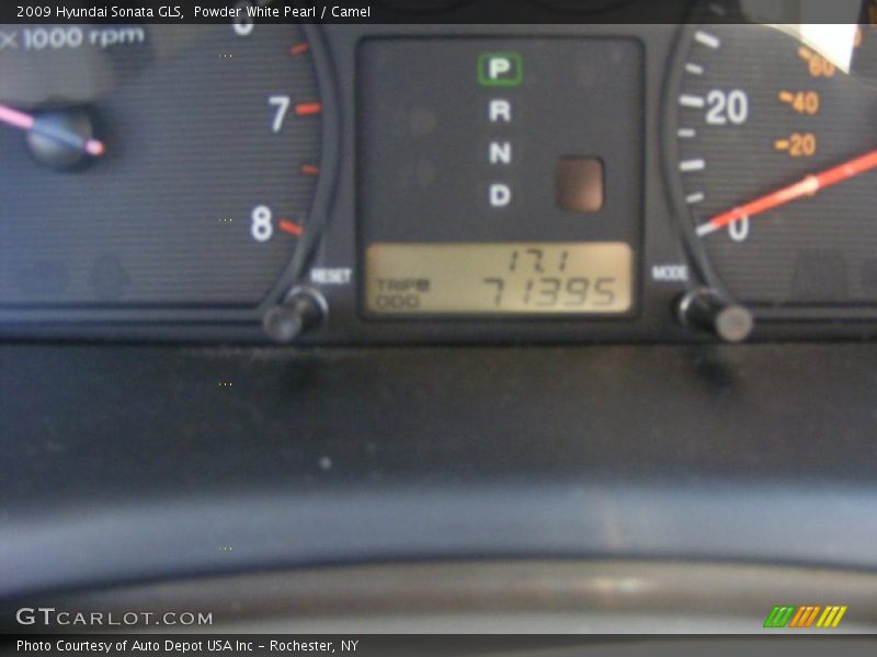 Powder White Pearl / Camel 2009 Hyundai Sonata GLS