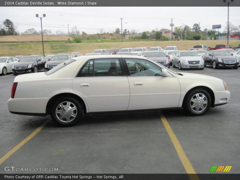 White Diamond / Shale 2004 Cadillac DeVille Sedan