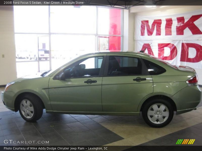 Kiwi Green / Medium Stone 2008 Ford Focus S Sedan