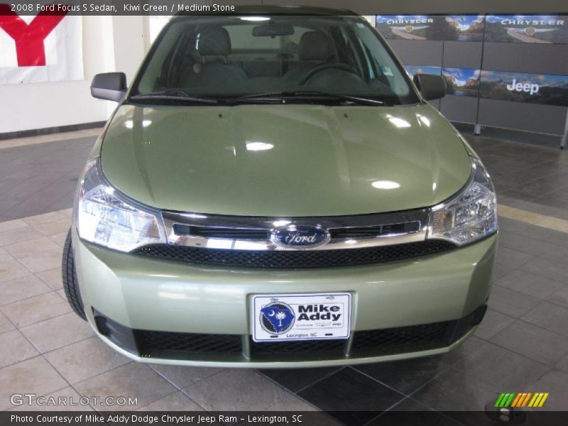 Kiwi Green / Medium Stone 2008 Ford Focus S Sedan