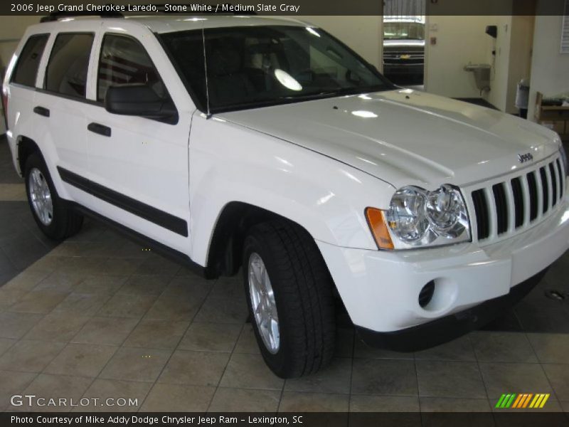 Stone White / Medium Slate Gray 2006 Jeep Grand Cherokee Laredo
