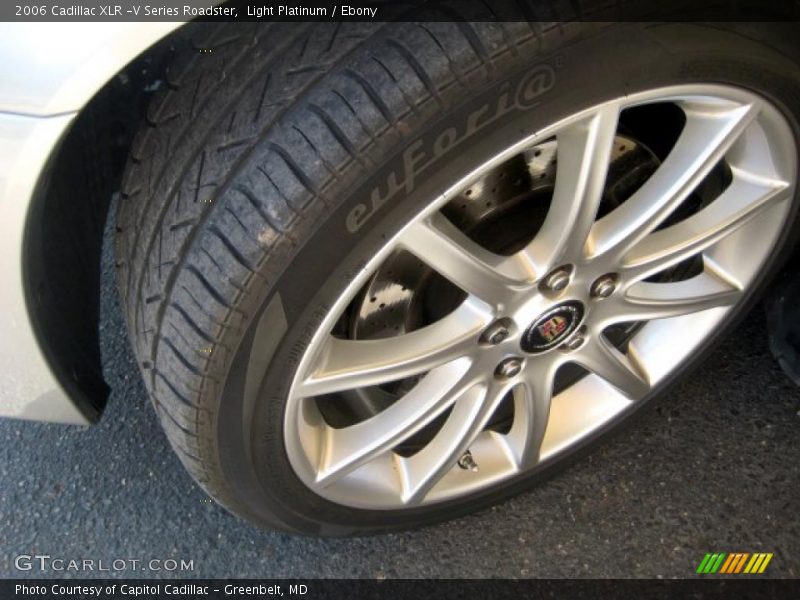 Light Platinum / Ebony 2006 Cadillac XLR -V Series Roadster