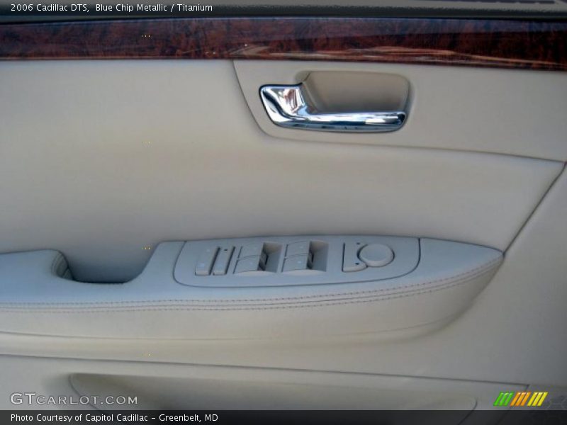 Blue Chip Metallic / Titanium 2006 Cadillac DTS